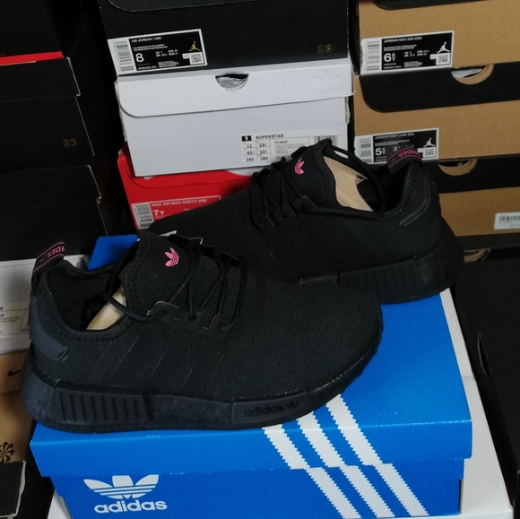 ADIDAS NMD_R1 SPECIAL EDITION DEEP BLACK/PINKISH WOMEN'S SZ7 BRAND NEW IN BOX - Picture 6 of 13